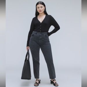 Everlane The Curvy ’90s Cheeky® Jean in washed black